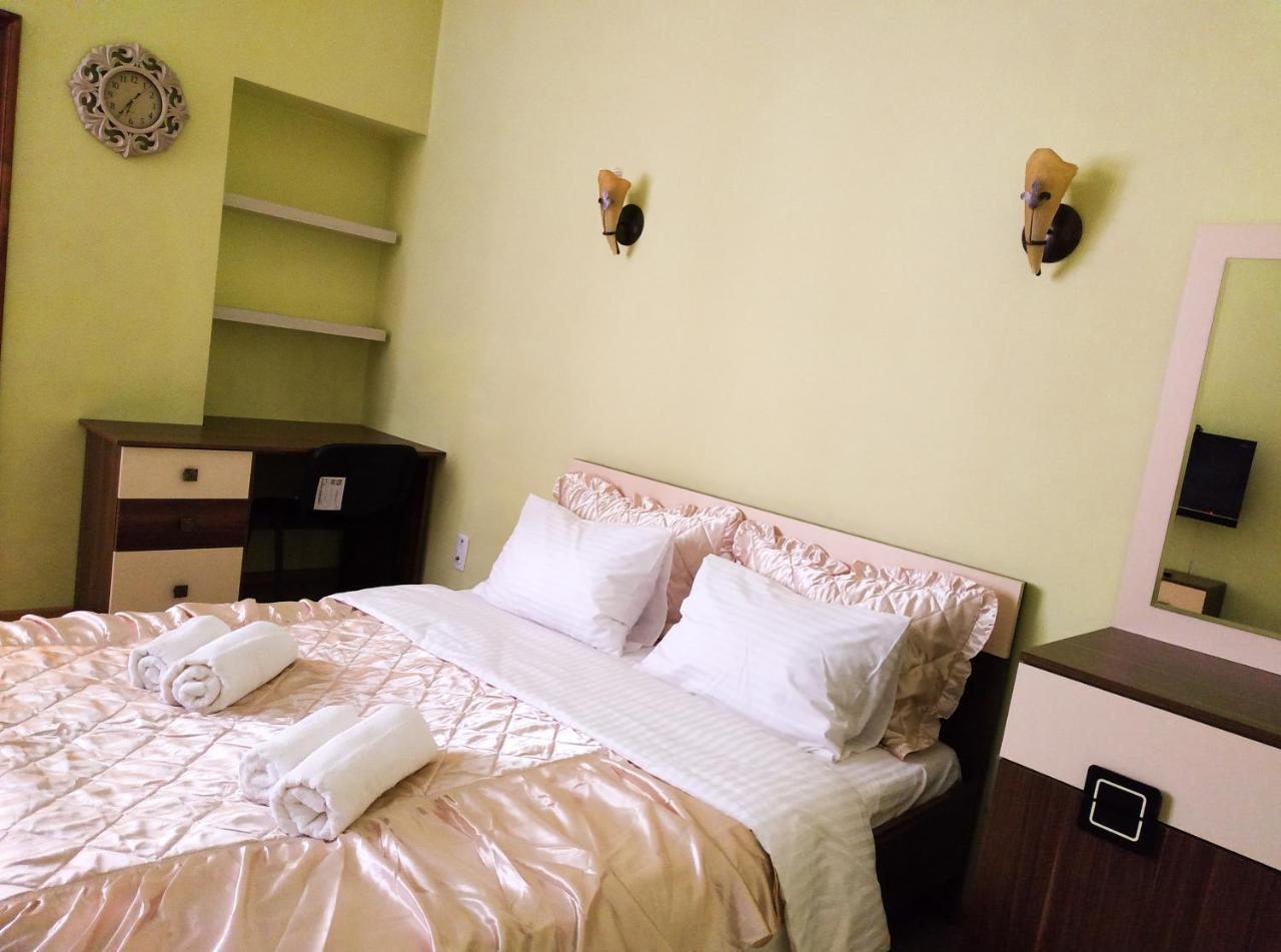 Lviv City Apartment ภายนอก รูปภาพ