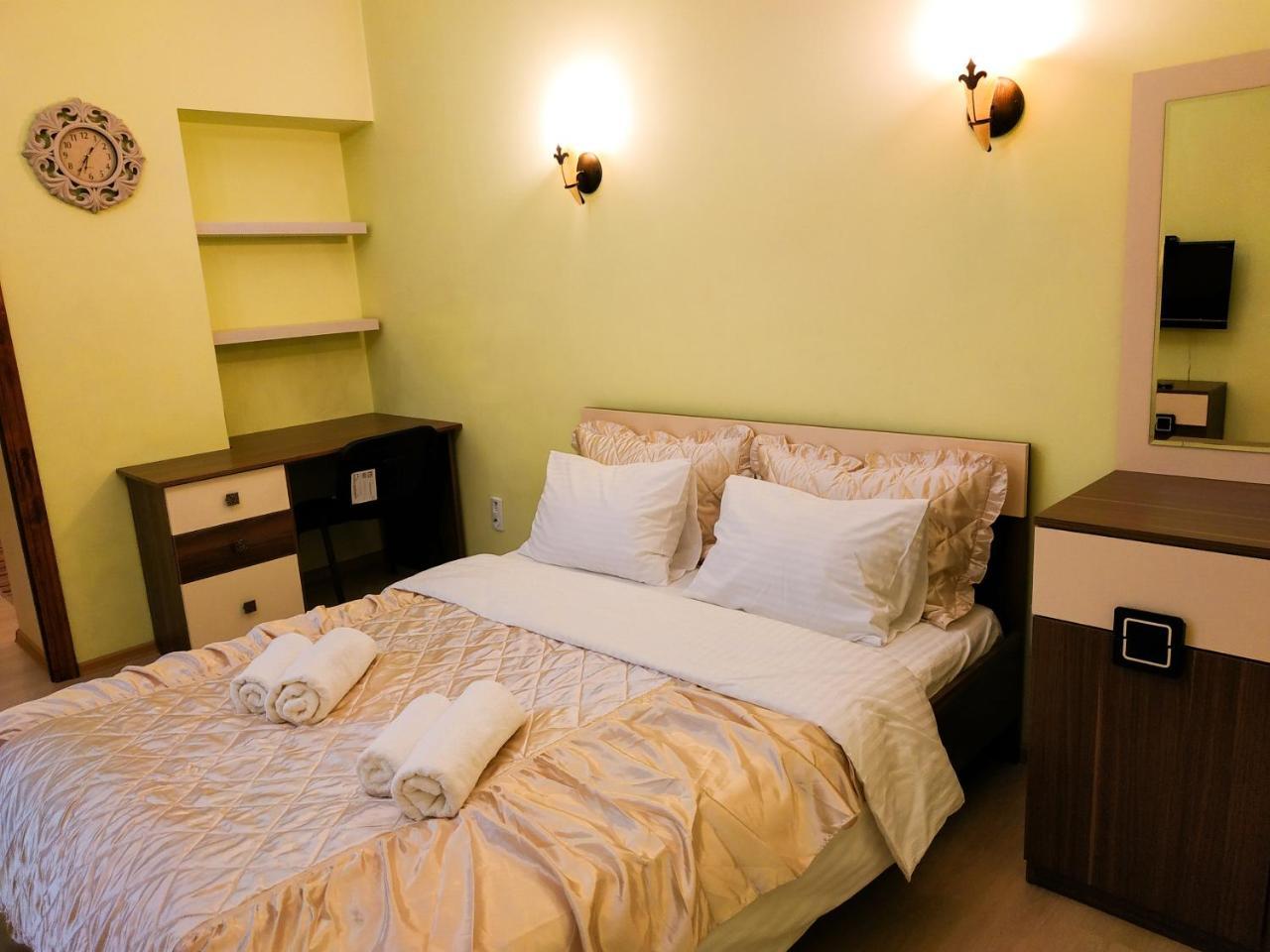 Lviv City Apartment ภายนอก รูปภาพ