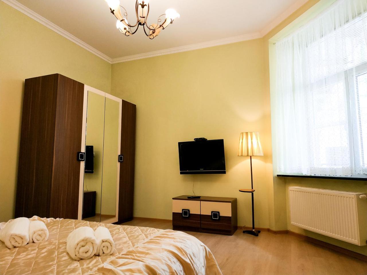 Lviv City Apartment ภายนอก รูปภาพ